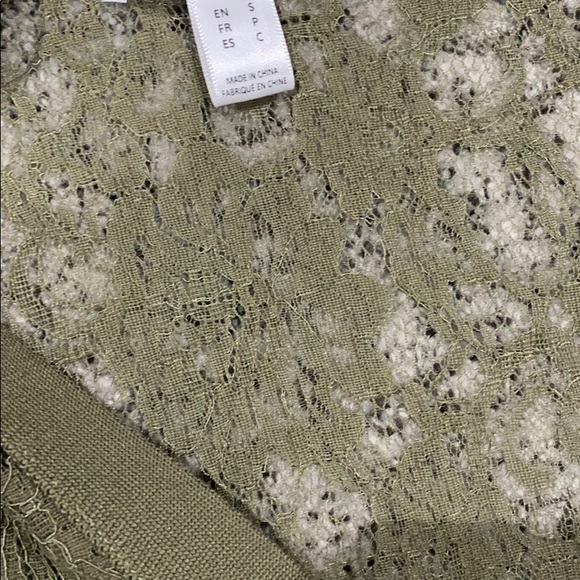 Long lace cardigan / cover up - Picture 3 of 3